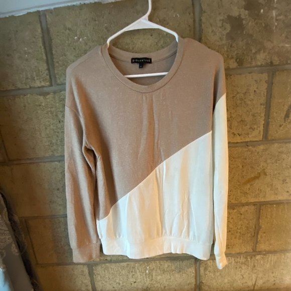 Gibson Tops - Gibson Ivory / White Diagonal Color Block Pullover Small
